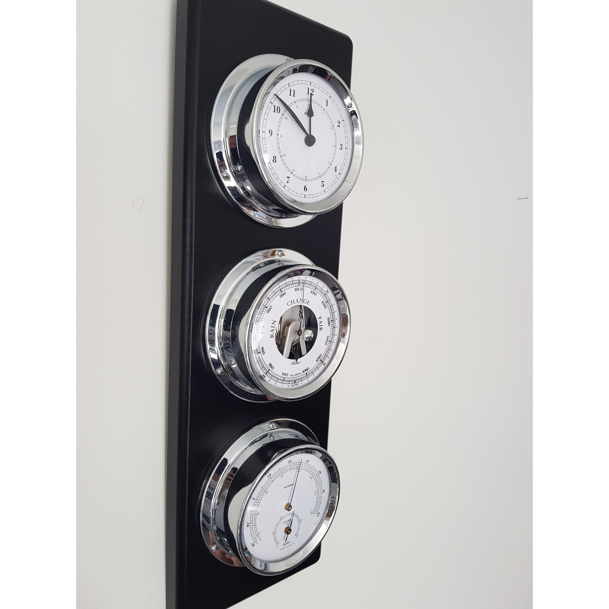 Multi Clock Barometer Temperature Weatherstation - Hygrometer, Barometer, Thermometer & Quartz Clock ...