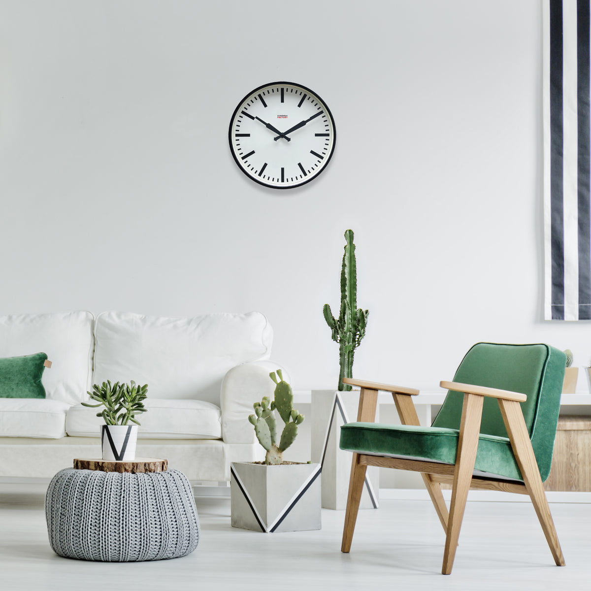 Cloudnola Factory Black Station Clock – Industrial Design with Baton Dial